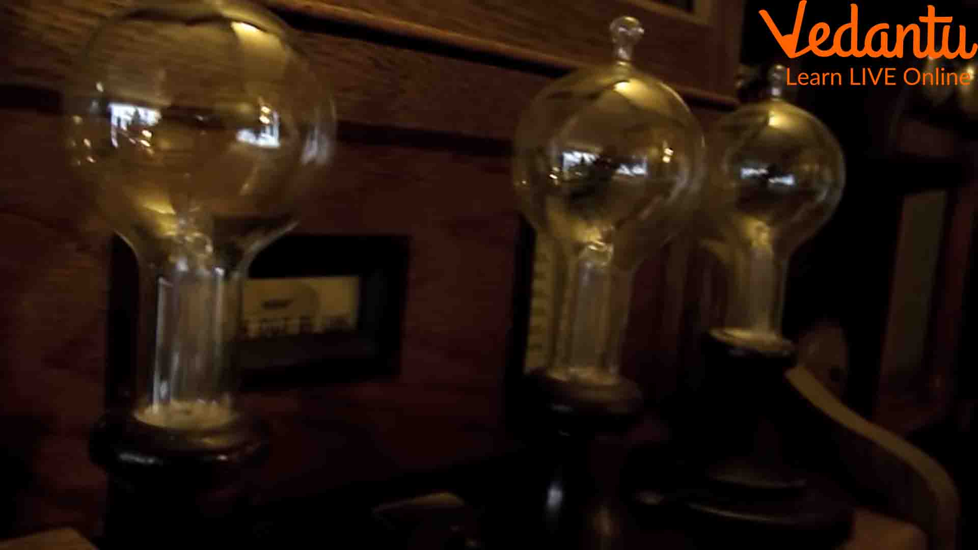 The Edison’s Bulb That Changed History