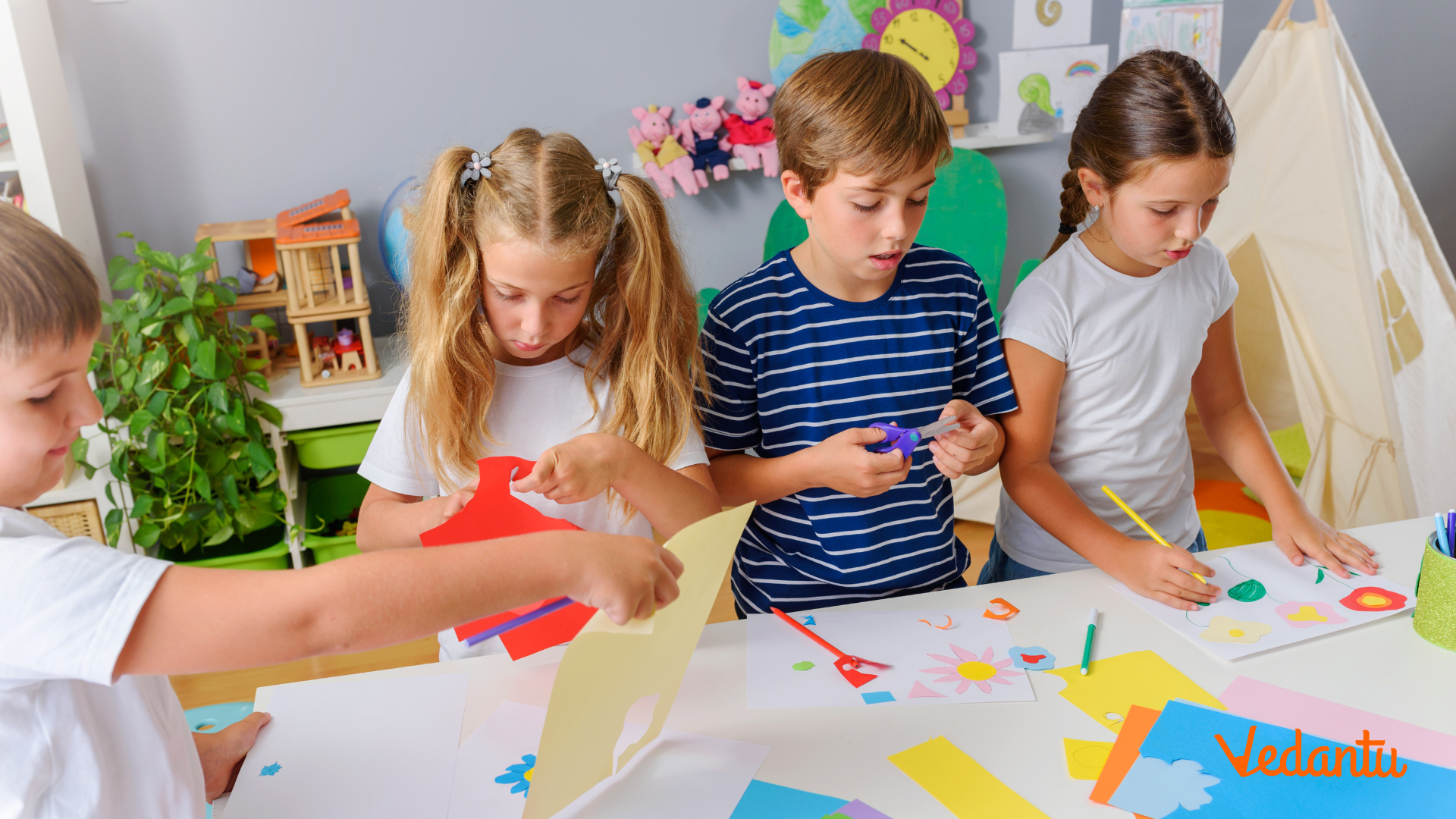 25+ Summer Camp Crafts and Art Activities for Kids
