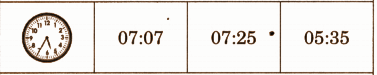 The hour hand is between 5 and 6, and the minute hand is pointing at 7. Therefore, the correct time is 05:35, and Rani is correct.
